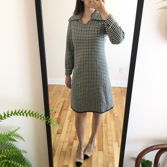Vintage Dresses & Skirts - HOST PICK💫 Vintage Houndstooth-Print Shift Dress